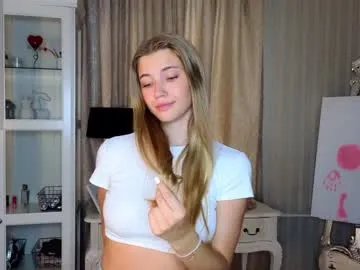 Freechat cute_fox_girl on Chaturbate