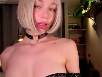 Freechat cutieeeeva on Chaturbate