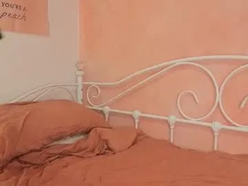 Freechat daisydreams_cumtrue on Chaturbate