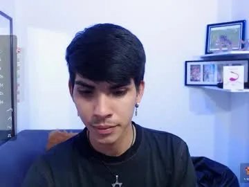 Freechat david_925_ on Chaturbate
