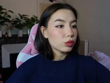 Freechat deniseone on Chaturbate