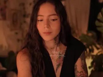 Freechat effylowell_ on Chaturbate