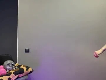 Freechat eminent_eva on Chaturbate