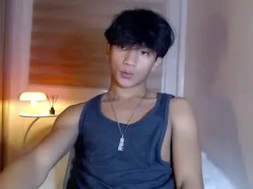 Freechat etherealboytoy4hire on Chaturbate