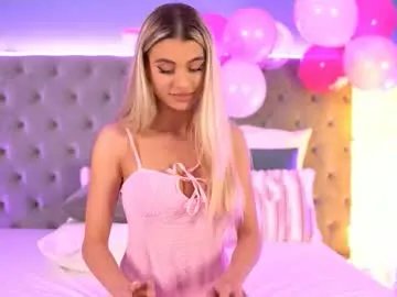 Freechat hailey_madow on Chaturbate