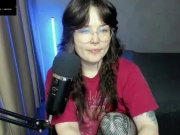 hell_hotline on Chaturbate 