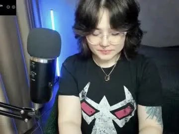 hell_hotline on Chaturbate 