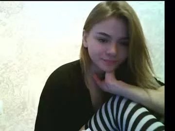 Group jewelrosse on Chaturbate