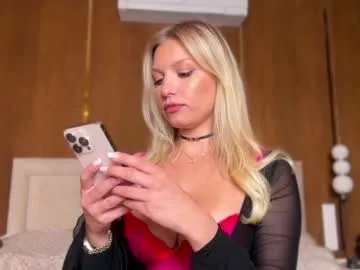 Freechat killer__tits on Chaturbate