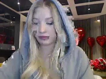Freechat killer__tits on Chaturbate