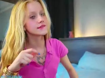 Freechat lanisun on Chaturbate