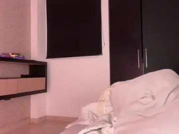 Private latinella on Chaturbate