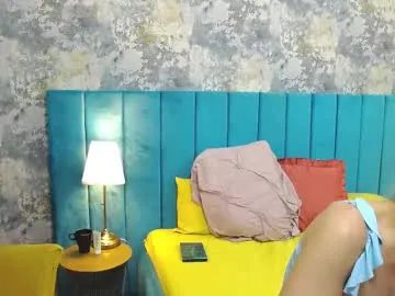 Freechat lisacroft on Chaturbate