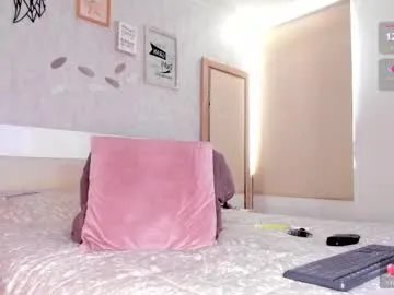 Freechat lorendolltsx on Chaturbate
