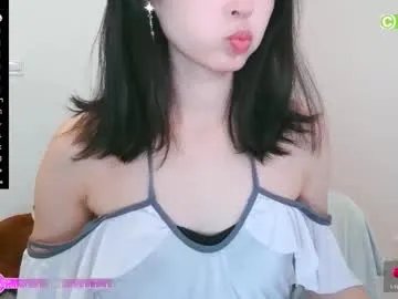 Freechat luckrose on Chaturbate