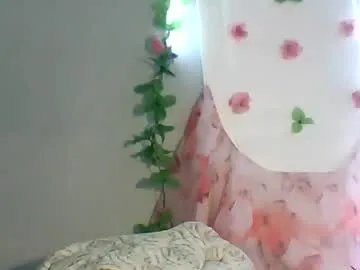 Freechat luvu4everxxx on Chaturbate
