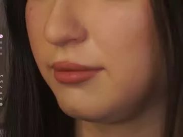 Freechat lynngroves on Chaturbate