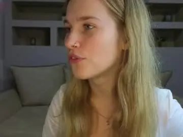 lynntiny on Chaturbate 