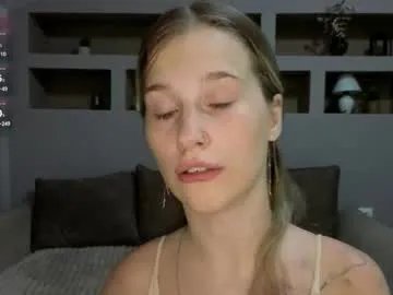 lynntiny on Chaturbate 
