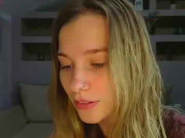 lynntiny on Chaturbate 