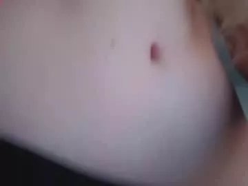 Freechat naive_love on Chaturbate