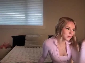 Freechat oliviacarterrr on Chaturbate