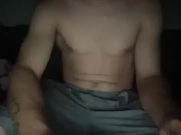 Freechat sexypapi790024 on Chaturbate