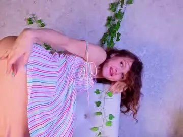 Freechat sophia_dreamy on Chaturbate