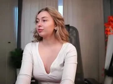 Freechat sssecretgirlfriend on Chaturbate