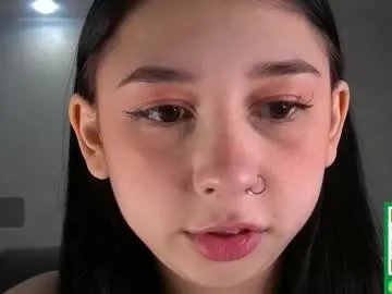 Freechat stephaniesally on Chaturbate