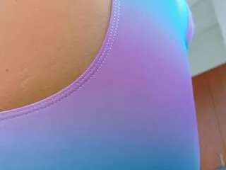 Freechat alissa_pitt on Flirt4Free