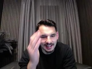 Offline antonio_valentini on Flirt4Free