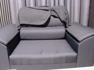 Offline antonio_valentini on Flirt4Free