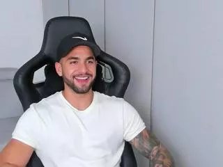 Offline antony_walker on Flirt4Free