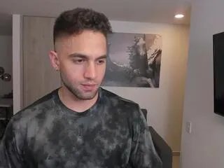 Offline antony_walker on Flirt4Free