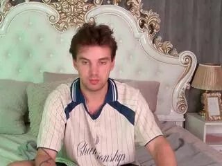 Freechat arthur_andrews on Flirt4Free