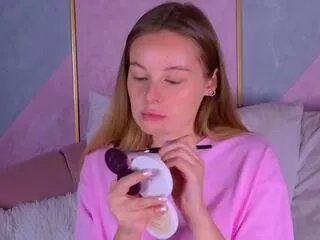 Offline beatrice_esmont on Flirt4Free