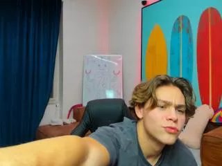 Offline belami_red on Flirt4Free