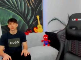 Offline belami_red on Flirt4Free