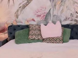 Freechat blair_wonder on Flirt4Free