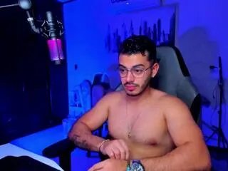 Offline bruno_oconer on Flirt4Free