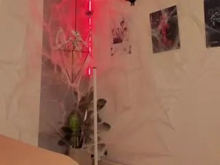 Freechat carter_mcklein on Flirt4Free