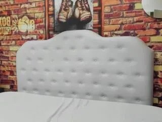 Freechat damian_i on Flirt4Free