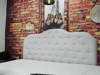 Freechat damian_i on Flirt4Free