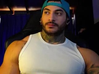 Freechat jackson_cottonwood on Flirt4Free