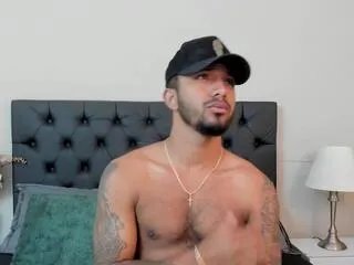 Freechat jax_maxwell on Flirt4Free