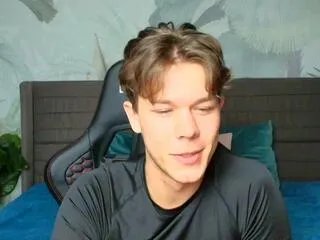 Offline johnny_october on Flirt4Free