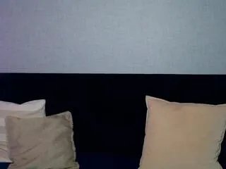 Offline johnny_october on Flirt4Free