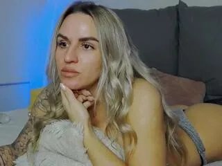 Offline kira_mae on Flirt4Free
