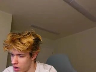 Freechat logan_fraser on Flirt4Free